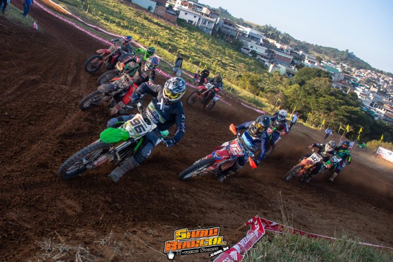 9º Motocross de Cruzília tem disputas acirradas e grande presença de público, confira os resultados