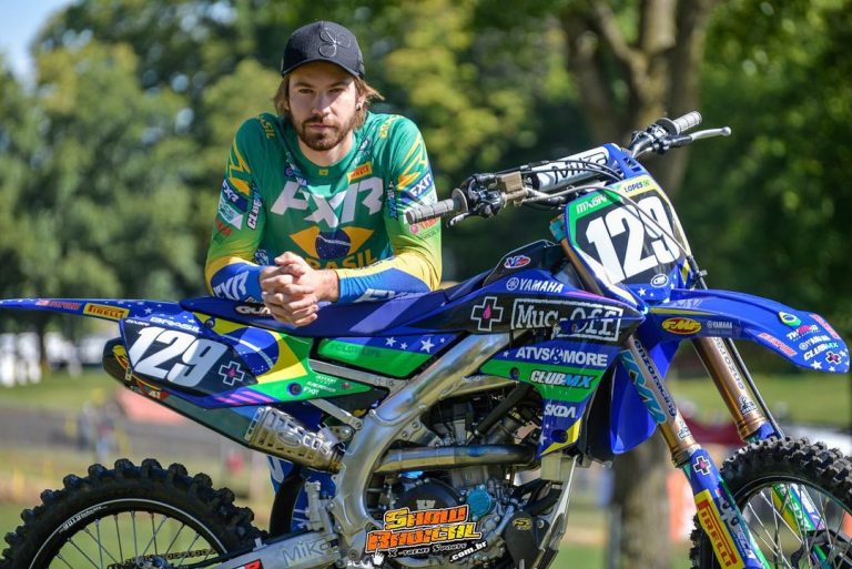 Enzo Lopes fora da corrida classificatória da MX2 no MXoN